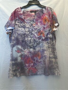 Appropriate Behavior Junior’s Short Sleeve V-Neck Multi Colored Sz L/12-14 NWNT